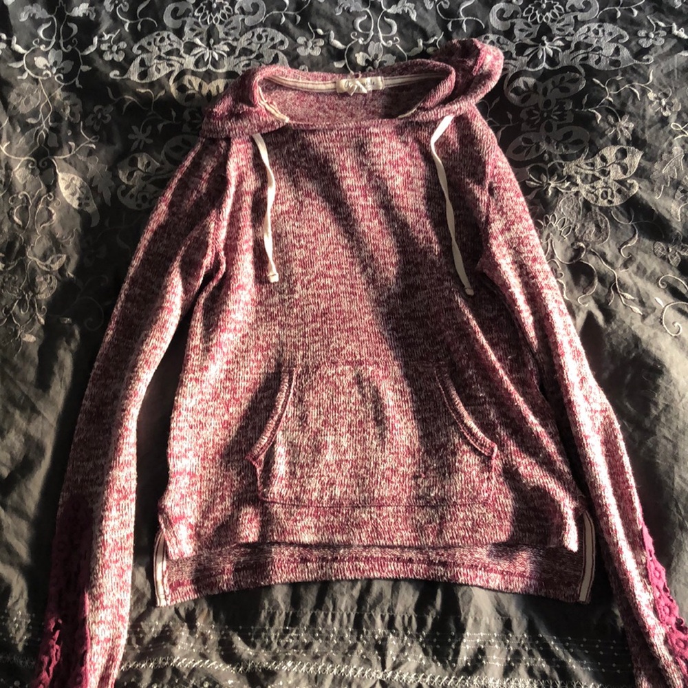 Maroon Aeropostale Sweater with hood